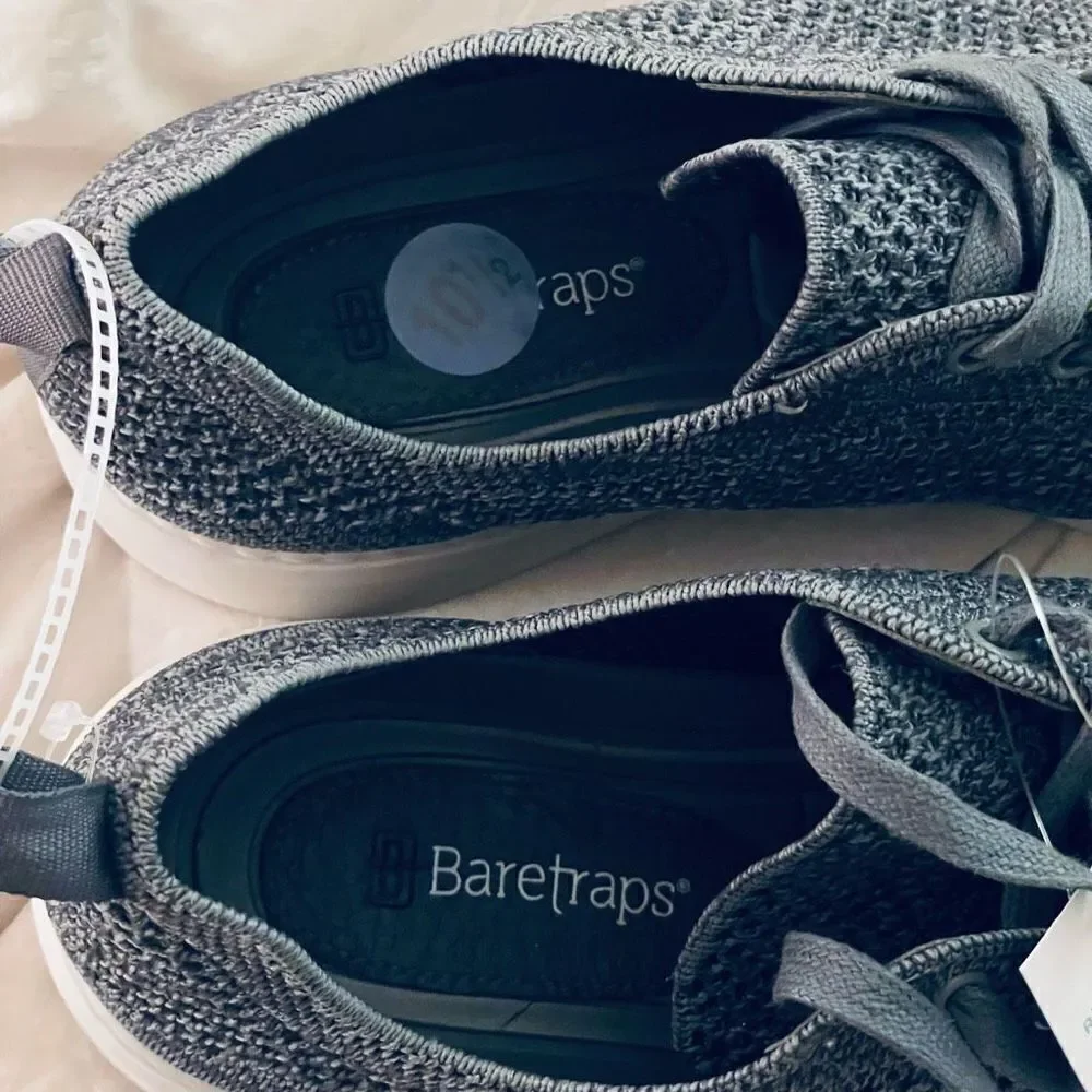 NWT Baretraps Sz 10 Men's Grey Blake Casual Sneakers with cushion impact System